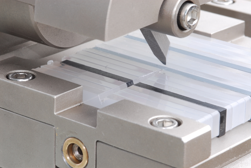 High Precise Fully Automatic Notch Making Machine for Chaypy and IZOD specimens with CE 