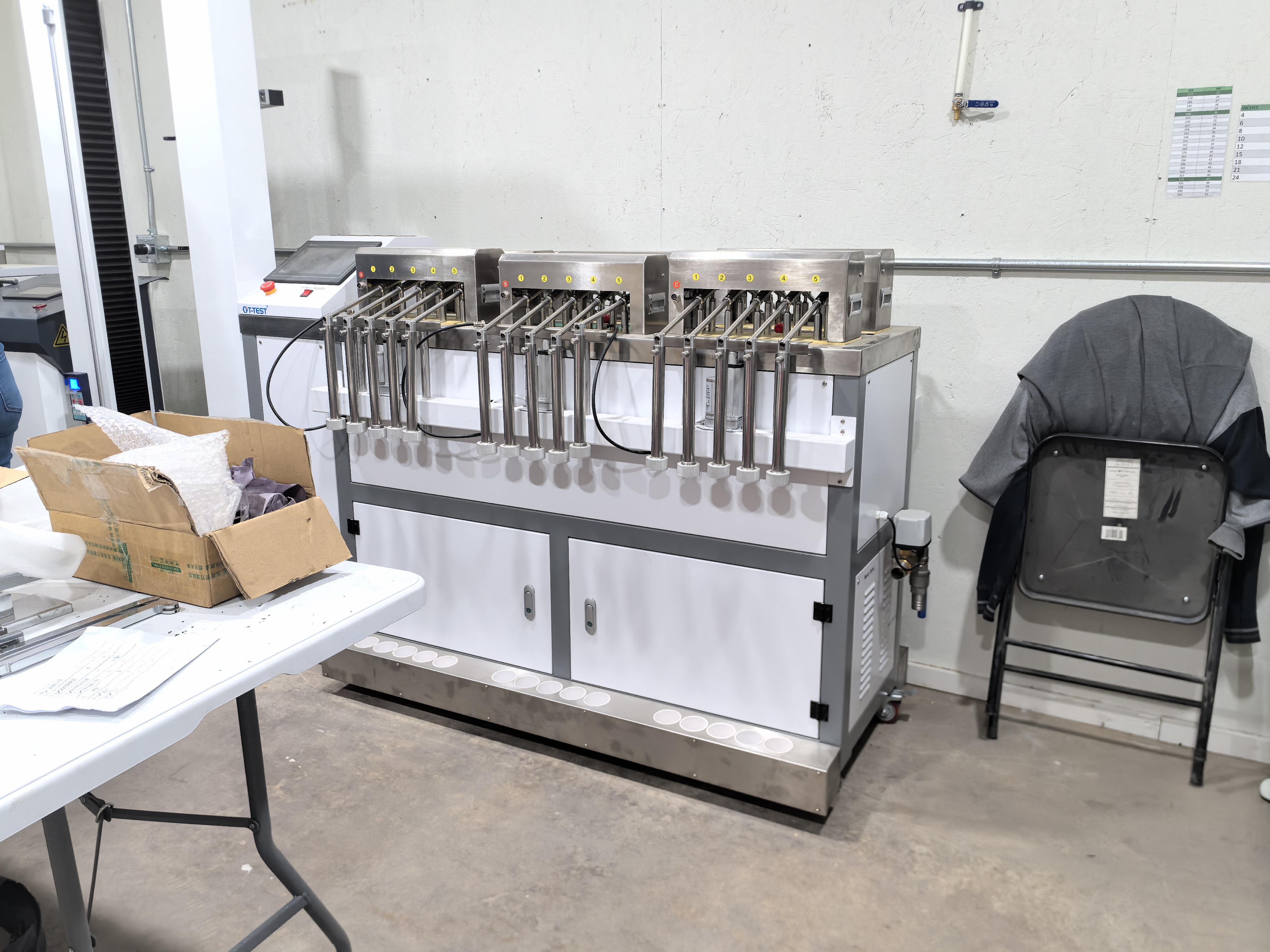 Multi-station plastic pipe testing equipment